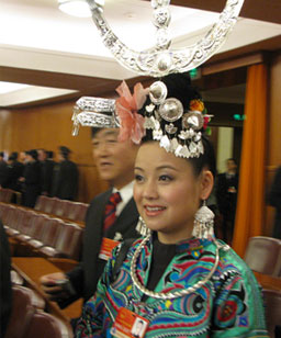 �S�񳬴�������΢�����D�f���ɕ�