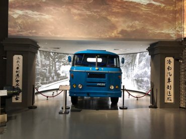 ���S��JN150��8���d����܇(ch��)�O(sh��)Ӌ(j��)������1960�꣬���Ї�(gu��)��һ�v������܇(ch��)�������Q���ص׽Y(ji��)�����Ї�(gu��)�������a(ch��n)������܇(ch��)�Ěvʷ��.jpg