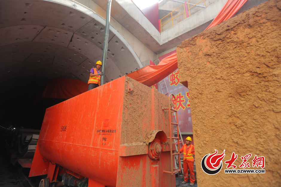 8��31������ �󱊾Wӛ�߁�������܉����ͨR1�������fվ�����M�˵���15�׵Ķܘ��Cʩ���F���M��̽�L��ӛ�ߏĬF���������ܘ��C����һ�l����F��򾡱�������^�ĵط��Ϳ����γ�һ�l�L�L��������