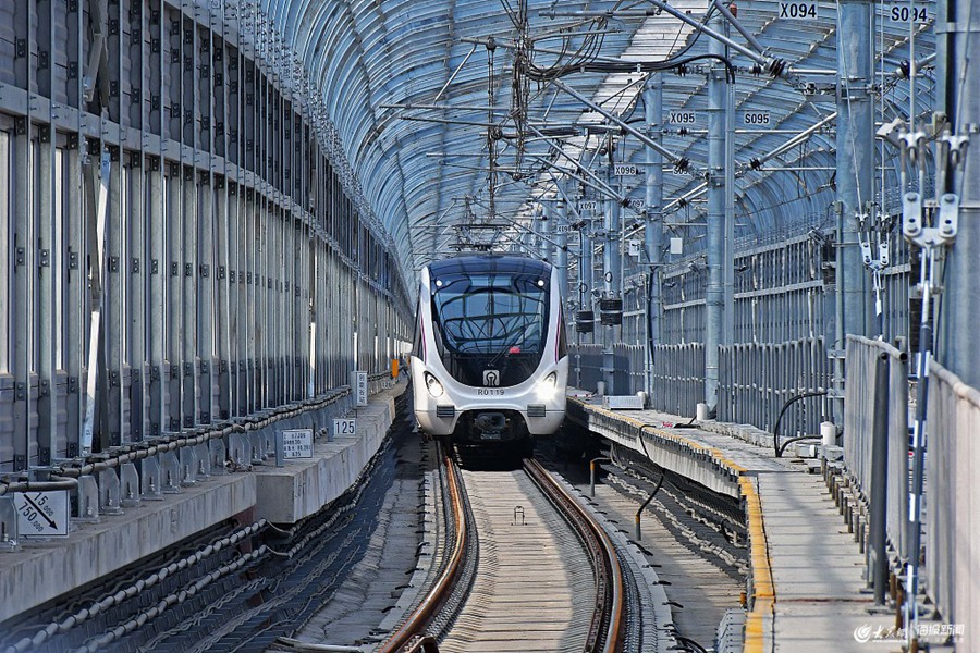 ���ĝ��ϵ��F1̖�� �����ճ��z�ޱ�����܇��ȫ