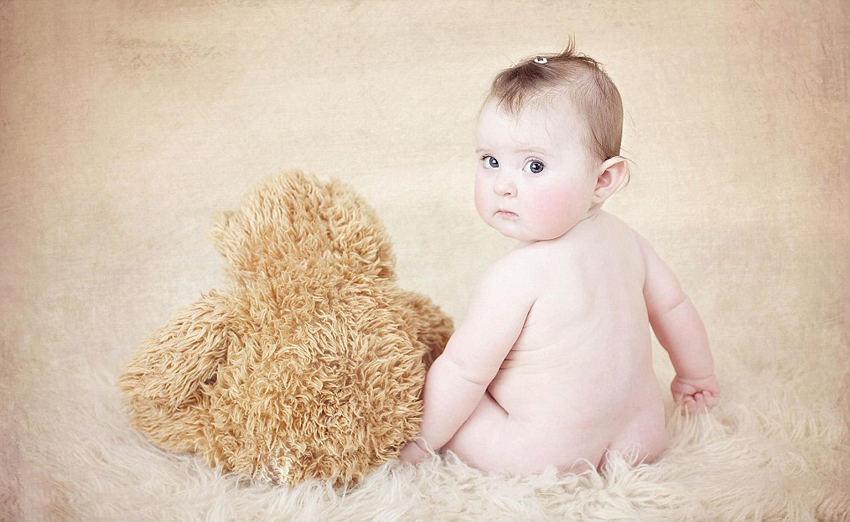 Ӣ������˹���е�32�q��ͯ�zӰ�������ء����R��(Lynette Blackie)�ǳ�ϲ���Ĕz���������ȑB(t��i)��