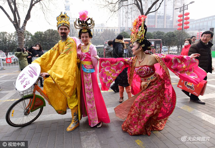 1��18���������R���A��m�e�k������̼��������F��������������ʡ��T������܇�����mŮ�����������ϣ�����F���ġ�����h�������f������������������ȥ��̼�����������Ԓһ�����ǵ��^������ЦһƬ��