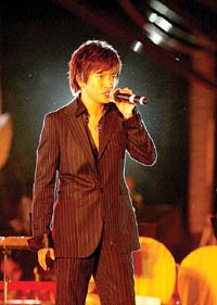 xinsrc_2721102100821077257032.jpg